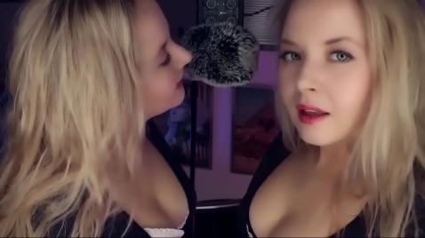 Irmãs gêmeas fazendo sexo