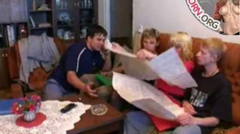 Os caras transaram com uma russa madura