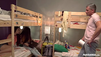 Эротический массаж с азиаткой